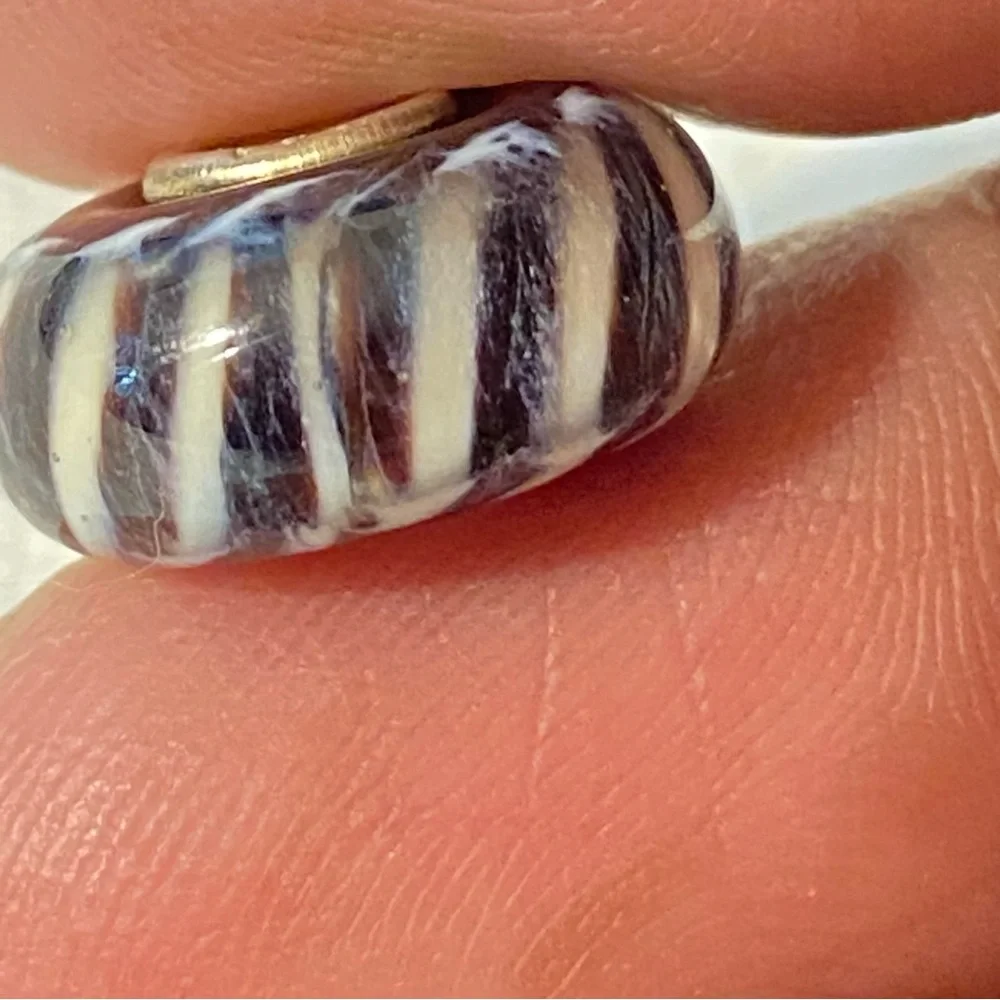 Trollbeads Fur Animal Glass Bead Retired 2012 - Picture 6 of 8